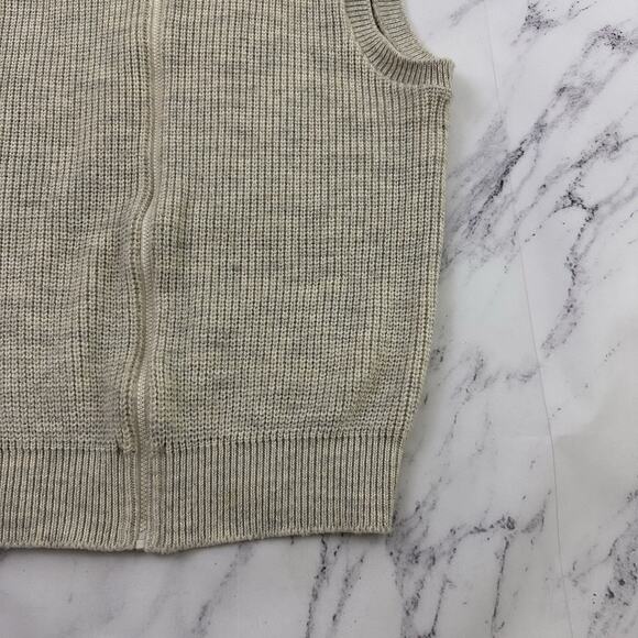 LL Bean Mens Vintage 90s High Trek Yarn Knit Sweater Vest Size L Cream Wool - Picture 3 of 9